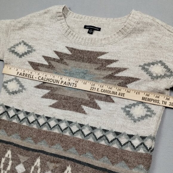 Geometric Patterned Sweater - Cream and Brown - Picture 6 of 7